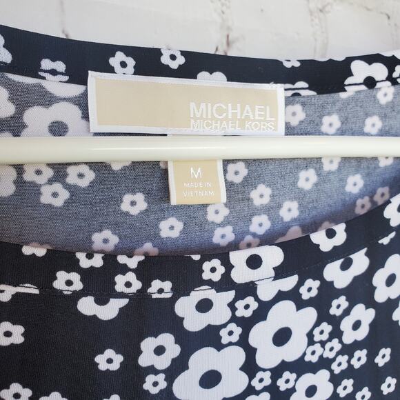 EUC Michael Kors Bell Sleeve Mod Shift Dress Size Med Black White Floral Retro - Picture 4 of 6